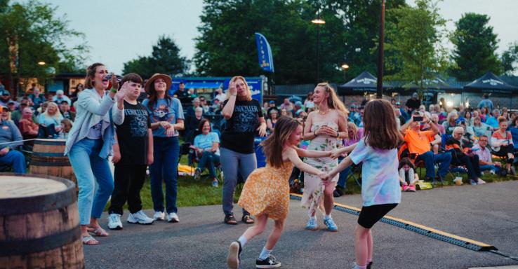 The Lawn Sessions - Gallery Image 5