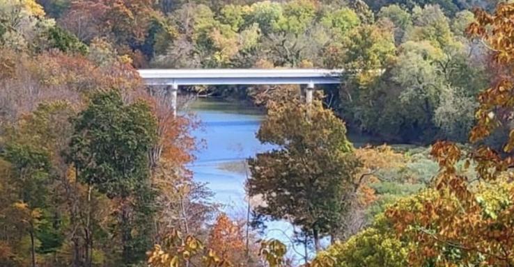 Horseshoe Bend Farm Wines - Gallery Image 3