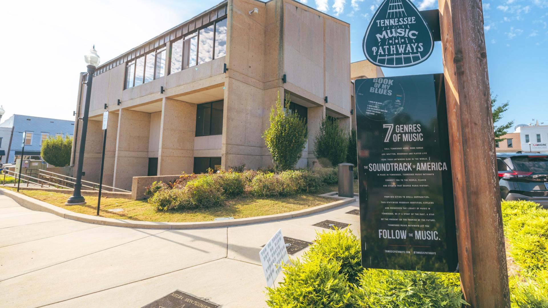 Mark Collie Tennessee Music Pathways Marker