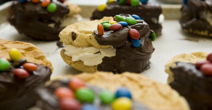 Dutch Maid Bakery &amp; Cafe - Gallery Image 4