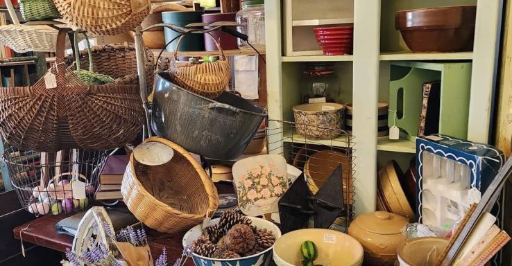 Hilltop Antiques - Gallery Image 4